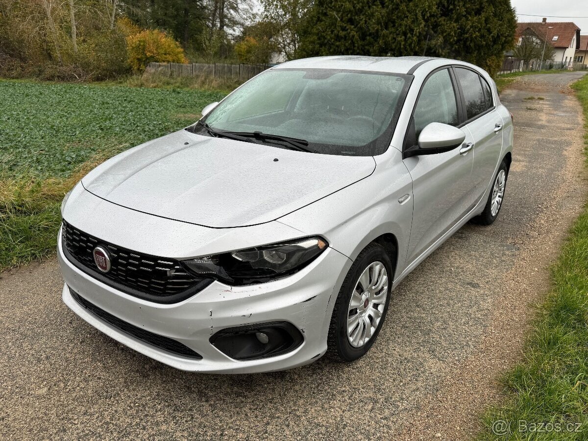 Fiat Tipo 1.6 JTD MULTIJET 88kw, 112.000km, LEHCE POŠKOZENÉ - 3
