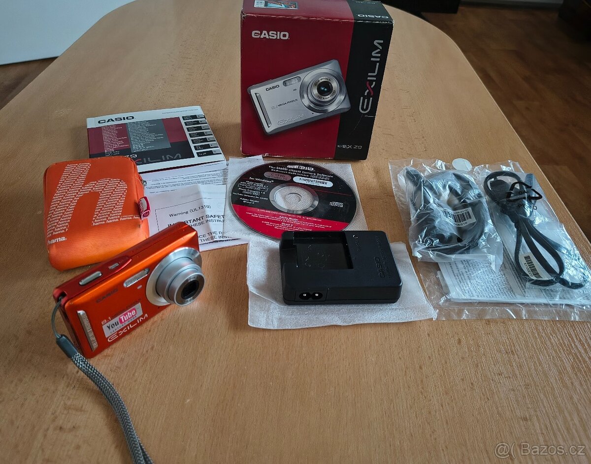 Digitální fotoaparát Casio Exilim ZOOM EX-Z9 oranžový - 3