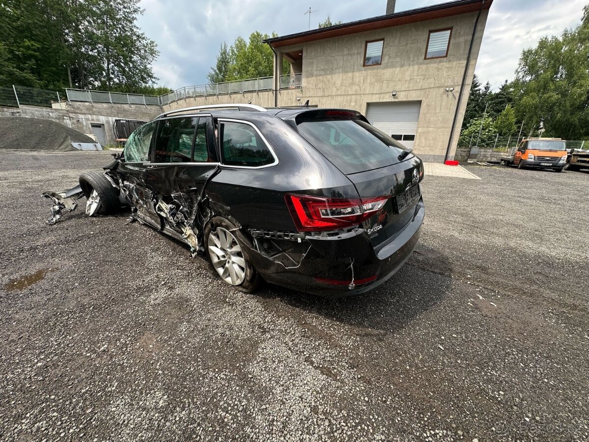 Škoda Superb 3 kombi 2.0TDI 110KW DFGA SWV LF9R r.v. 2018 - 3
