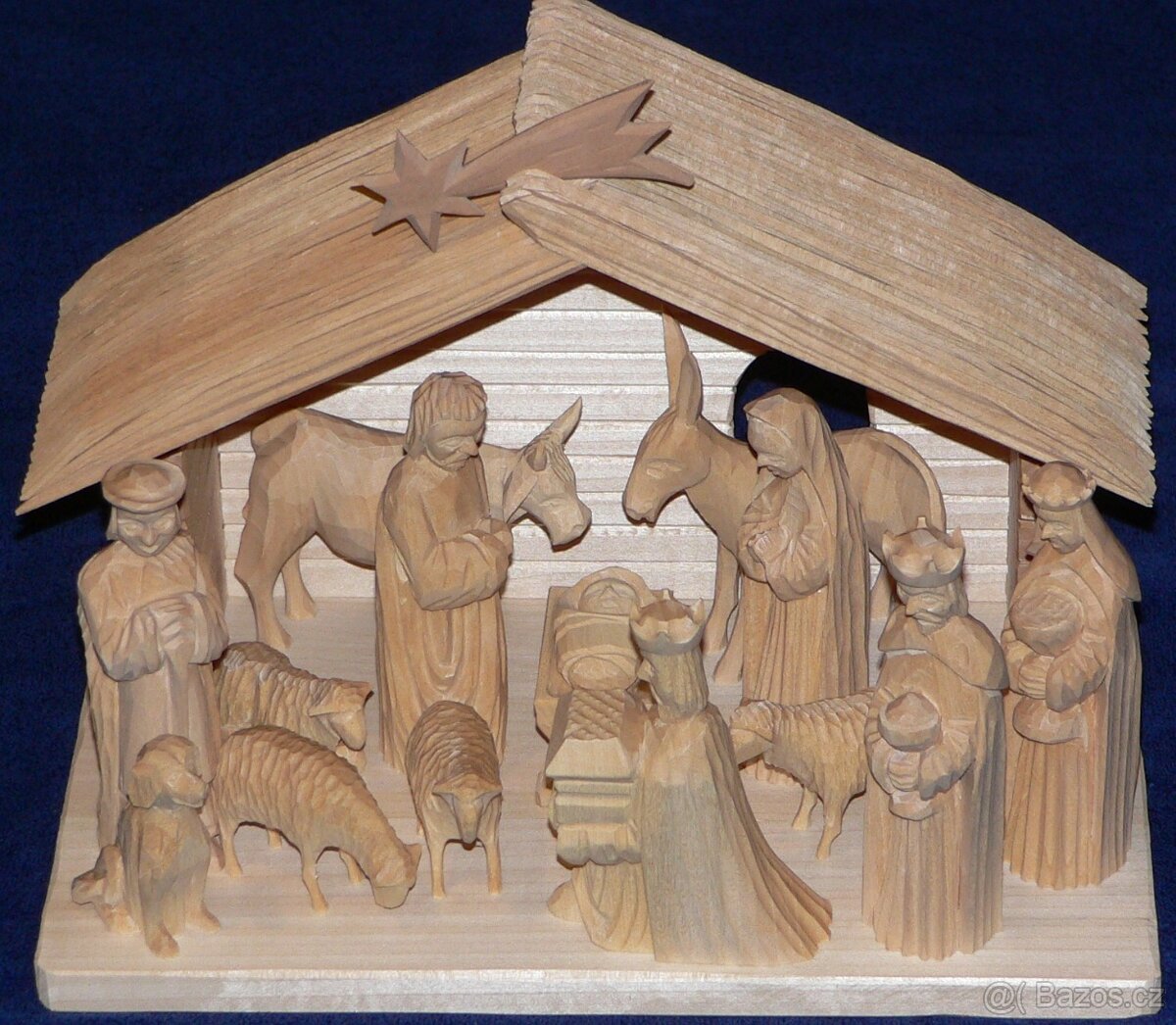 Betlém ručně vyřezávaný - 3