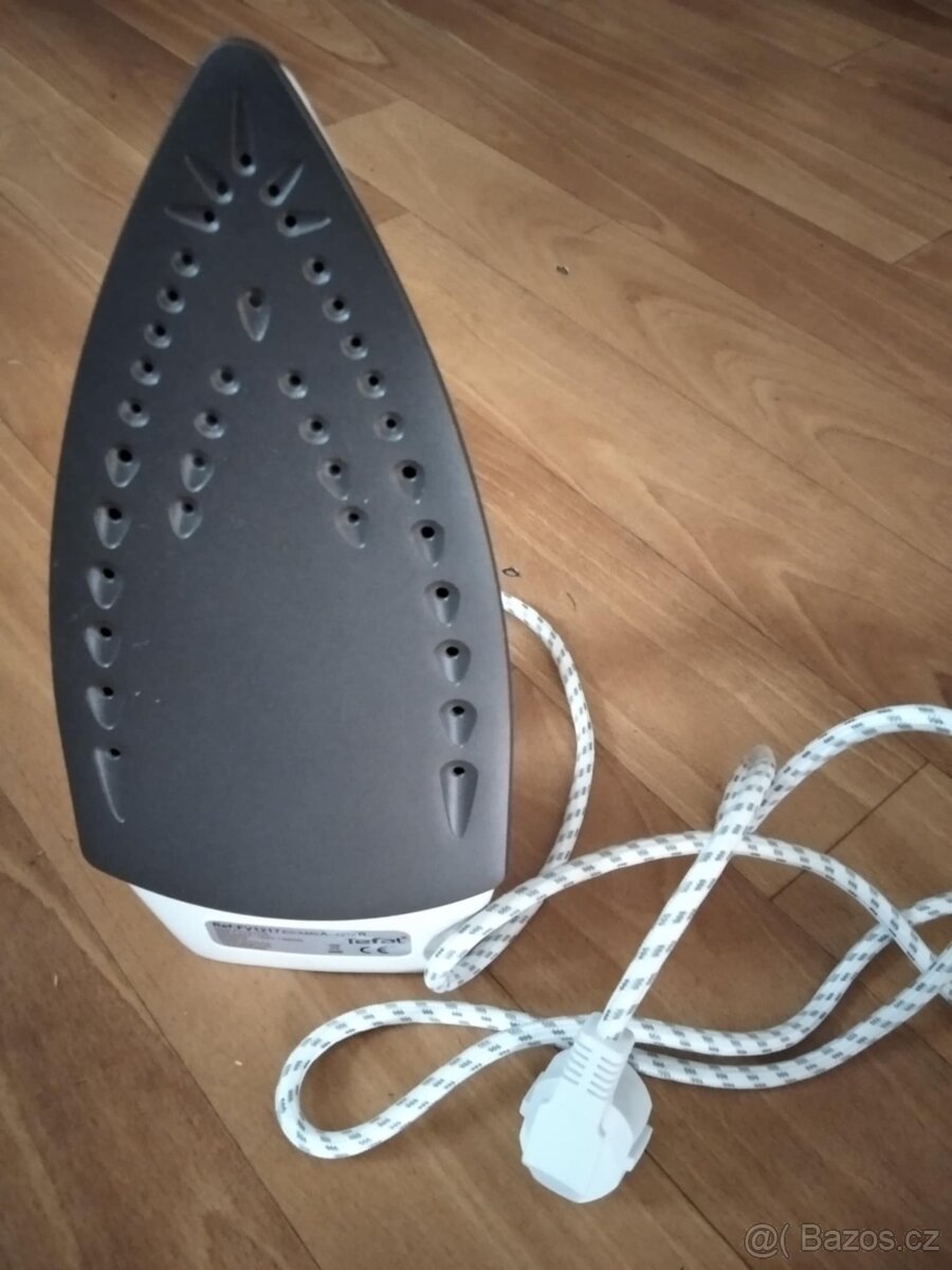 Žehlička - Tefal - 3