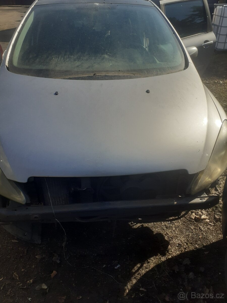 Peugeot 307 sw 1,6hdi 7míst - 3