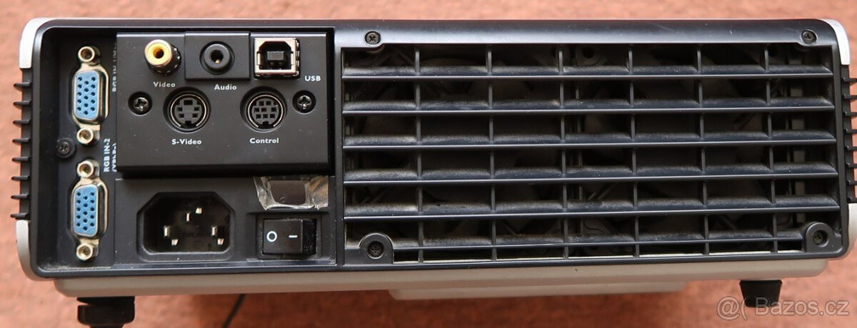 BenQ PB7210 - projektor - 3