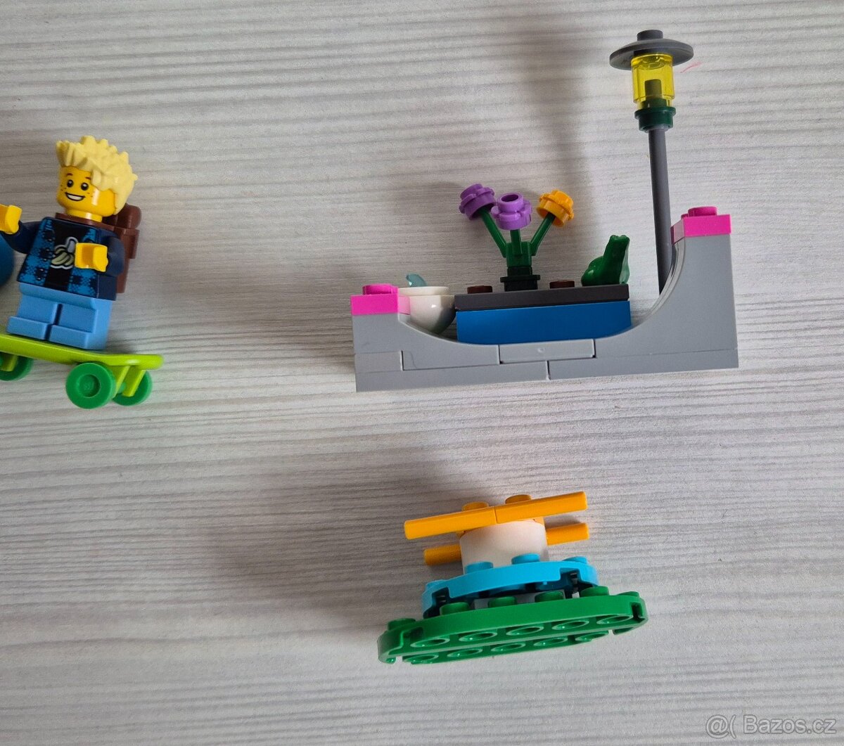 30588 LEGO City - Dětské hřiště - 3
