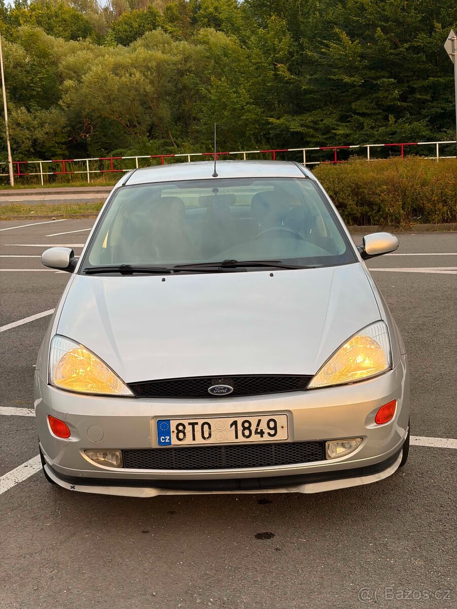 Ford focus 1.6 benzín 74 kw - 3