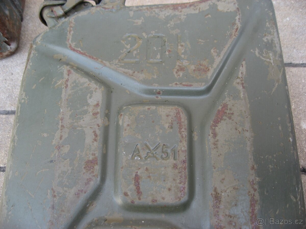 Prodám plechové kanystry ČSA - 3