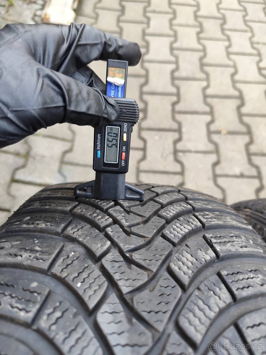 Zimní pneu 225/45/19 - 3