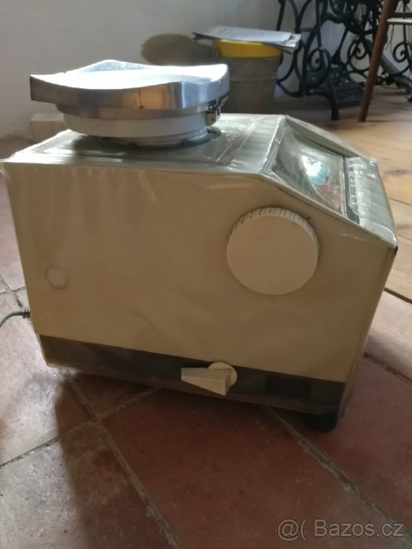 Laboratorní váha - 3