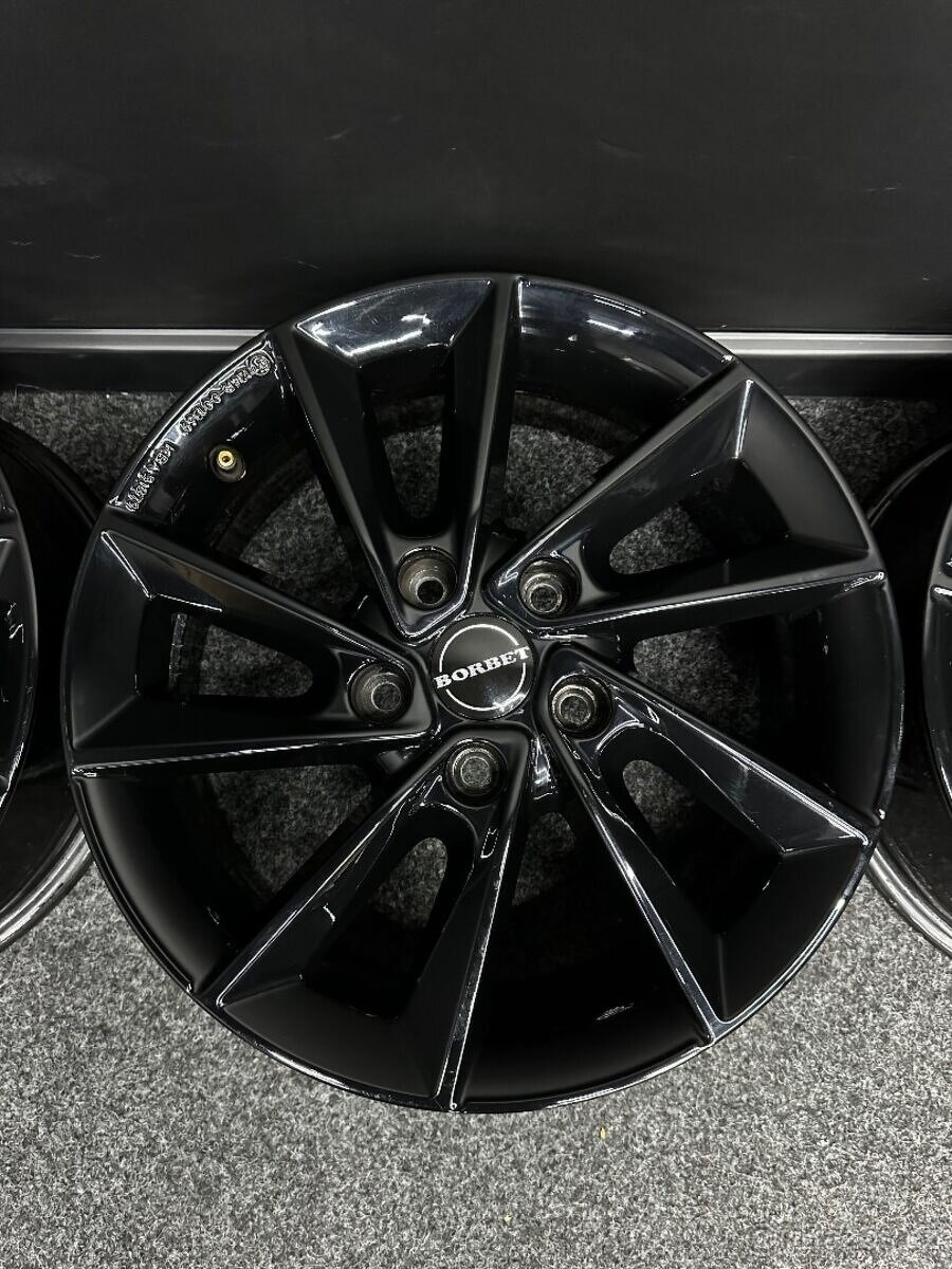 Alu Borbet 5x112 16” et43 - 3