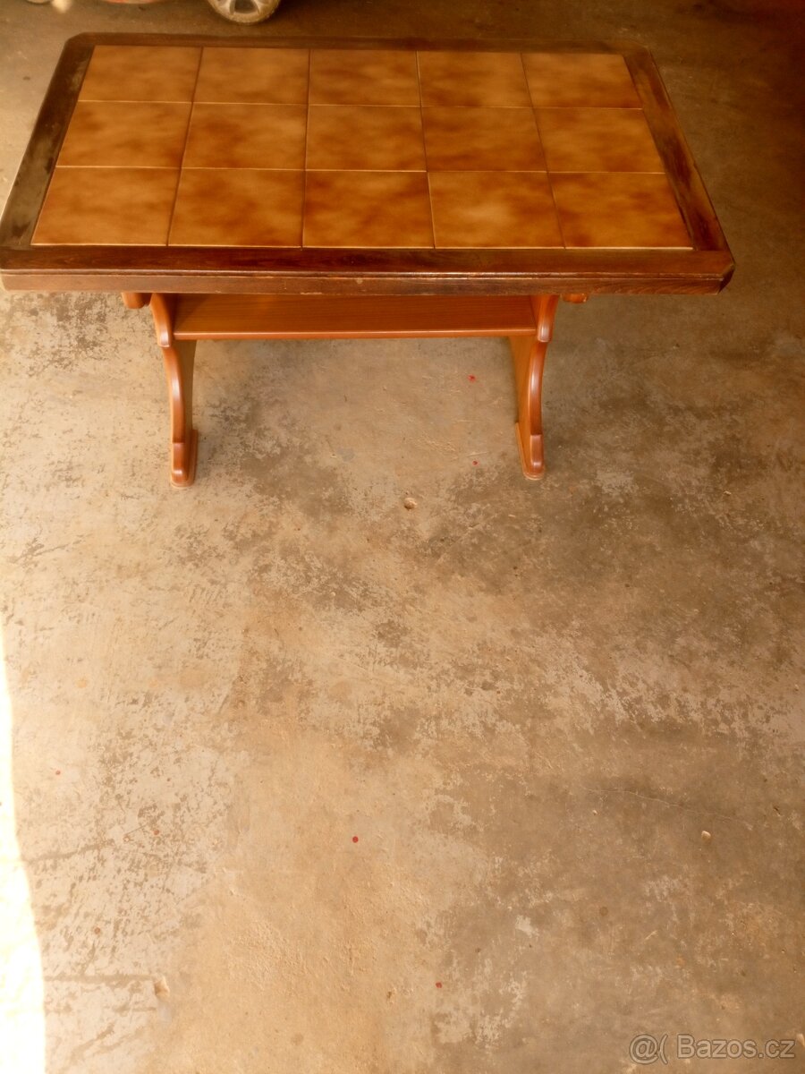 Stůl do obýváku - 3