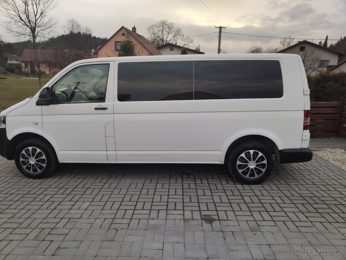 Prodám VW T5.1 Long 8mist - 3