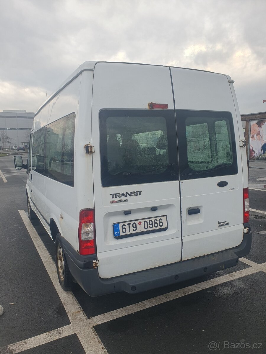 Ford Transit 2.2 2011 9ti místné - 3