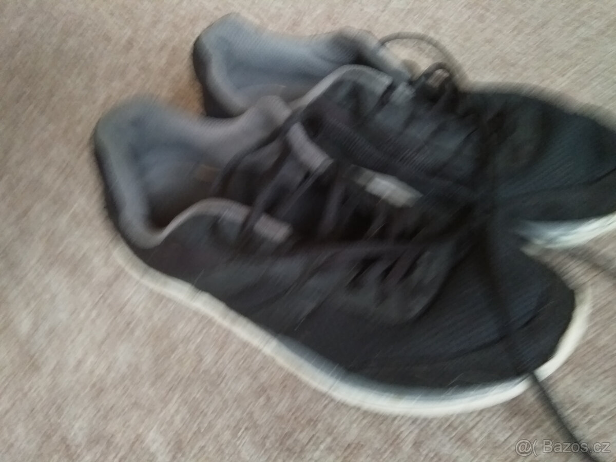 Pánské černé tenisky, lehké, č.42 - 3