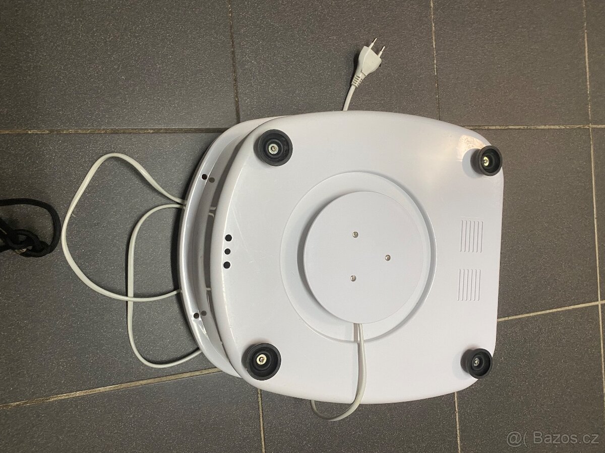 Vířivka na nohy - 3