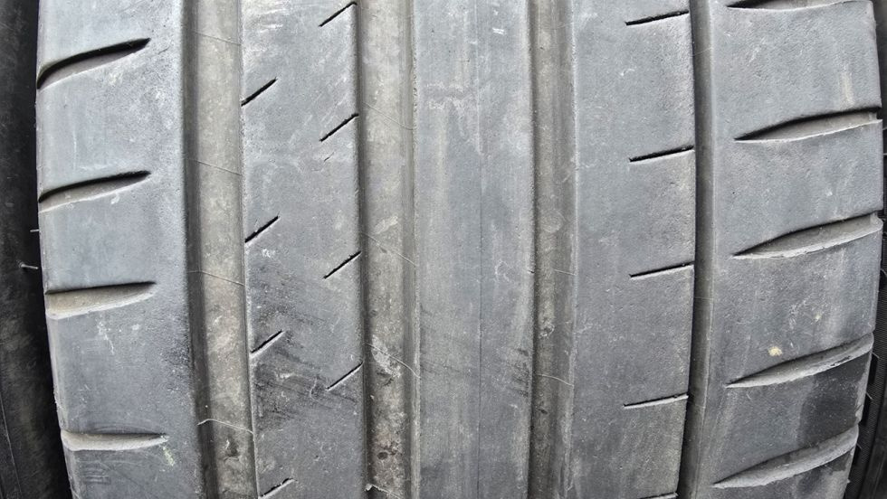 Letní pneu 245/40/20 Michelin - 3