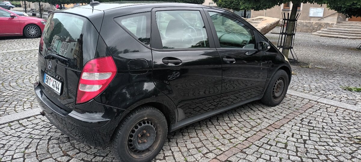 Mercedes benz A170 - 3