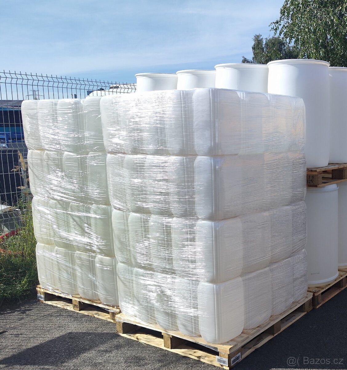 Plastový kanystr 20l od potravinářských produktů - 3