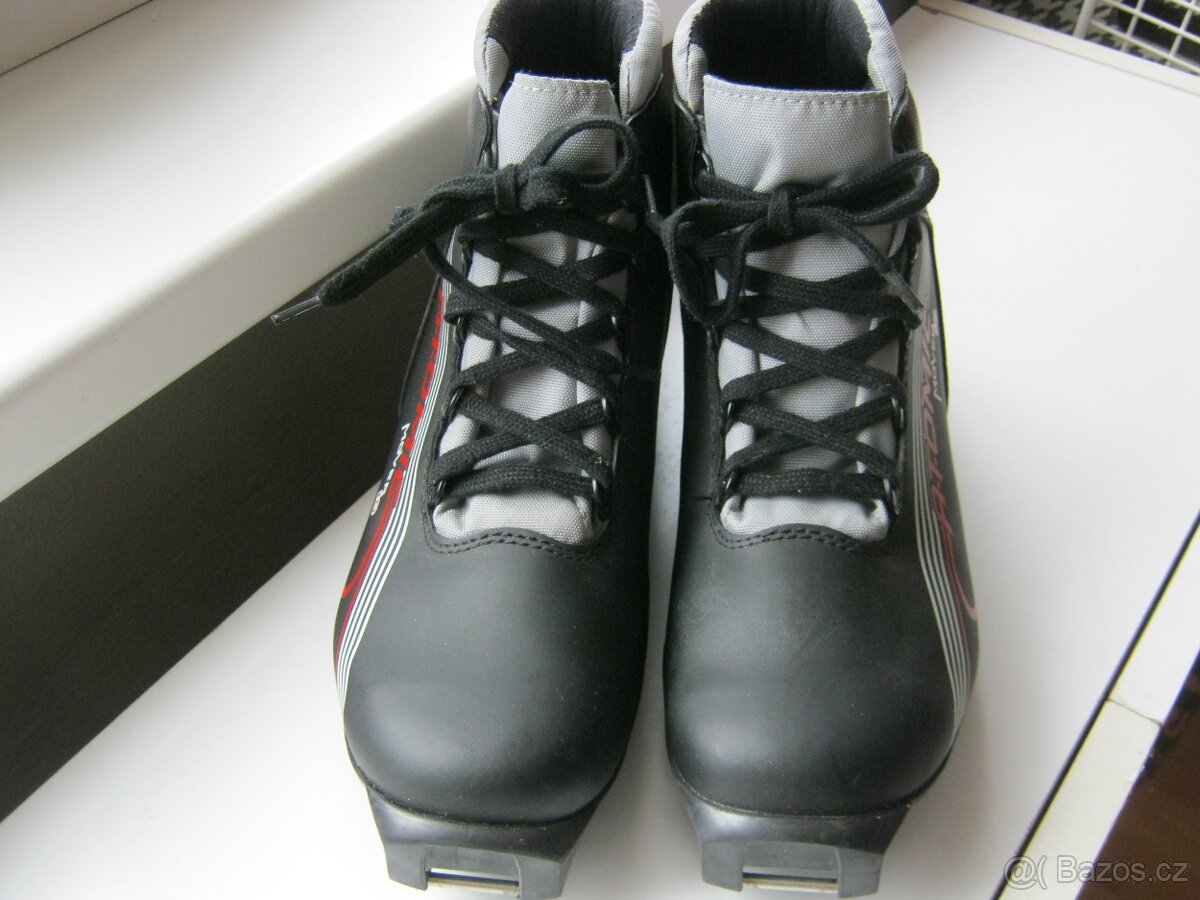 Boty na běžky ATOMIC Mover 10 vel. 40 2/3 (7), stélka 25,5 c - 3