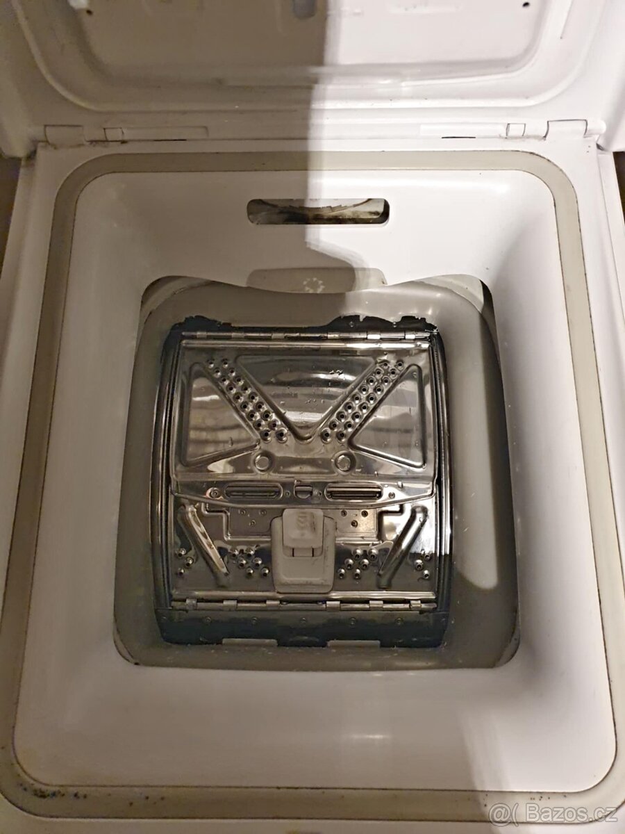 PRACKA INDESIT,HORNI PLNENI,5KG,,PLNE FUNKCNI - 3