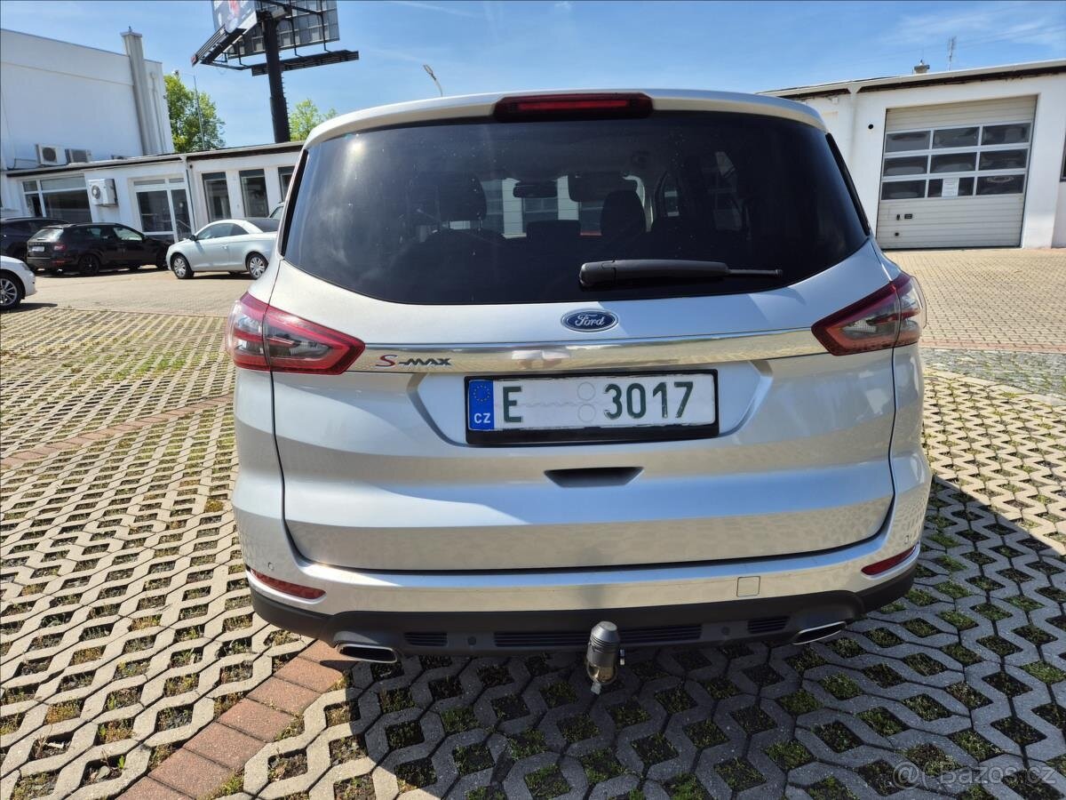 Ford S-MAX 2,0 TDCI, pobočka Kolín (2018) - 3