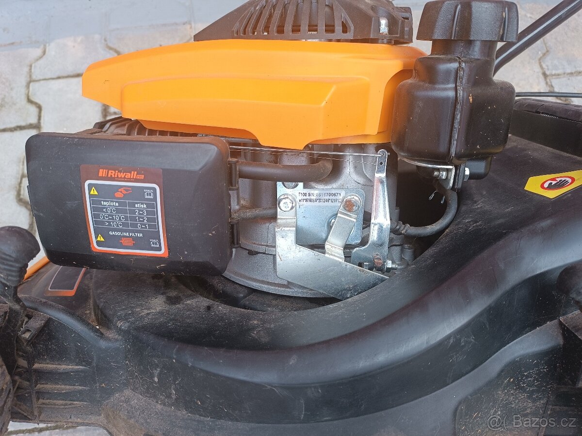 Benzínová sekačka - 3