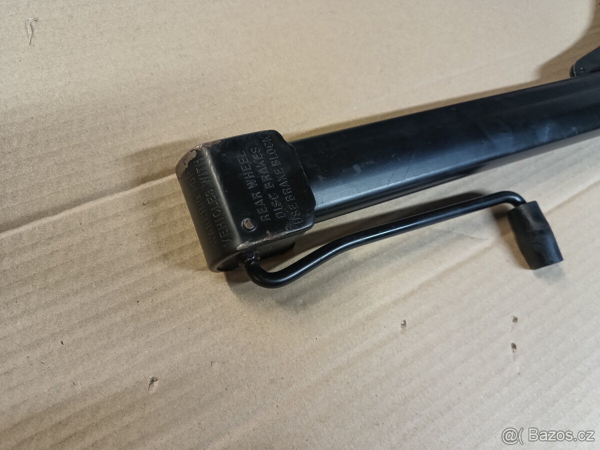 zvedák - hever pro OLDschool BMW 7 e32 - 3