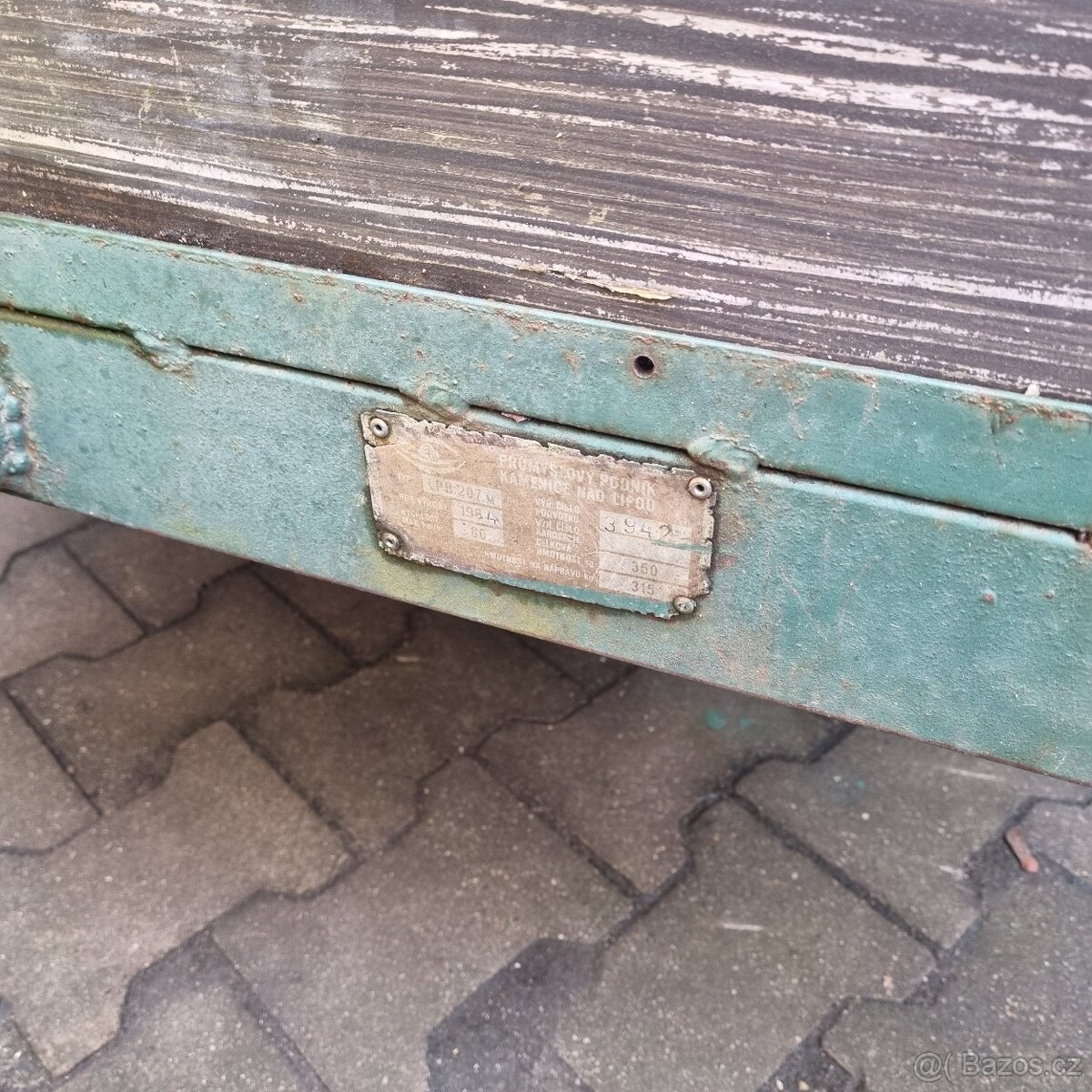 VOZYK ZA OSOBNI AUTO - 3