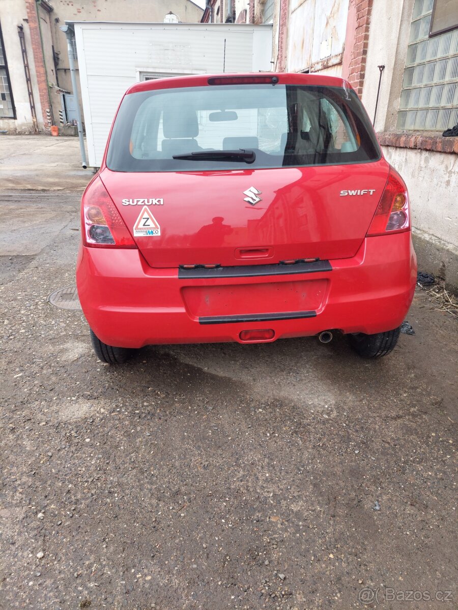 Suzuki swift nahradni dily - 3