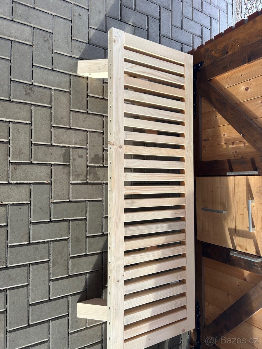 Zahradní lavice - 3