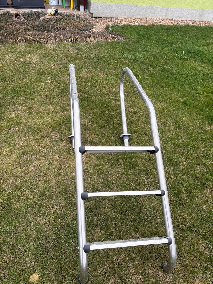 Bazénové schůdky - 3