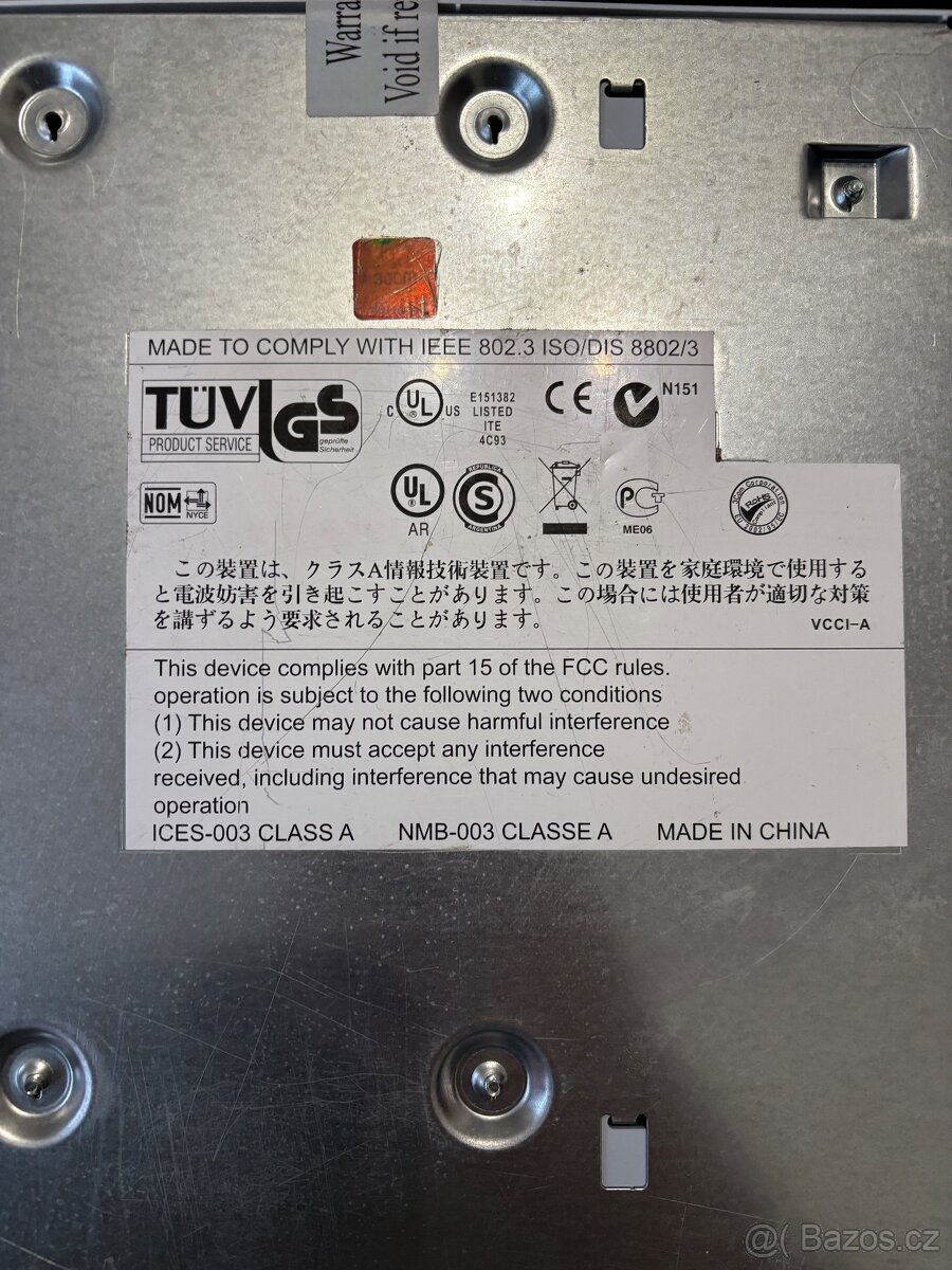 3Com SuperStack 3 Switch 4200 (3C17300A) – 26 portů - 3