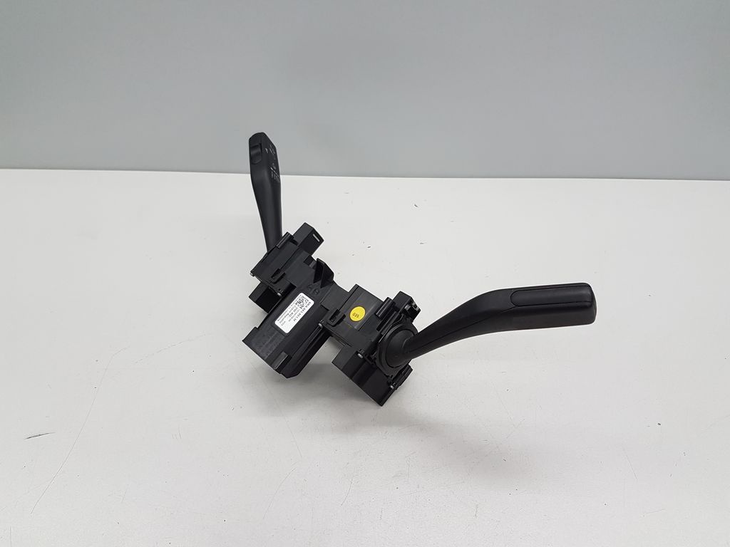 Páčky stěračů a blinkrů 6RA953501M Škoda Rapid 2013 - 3