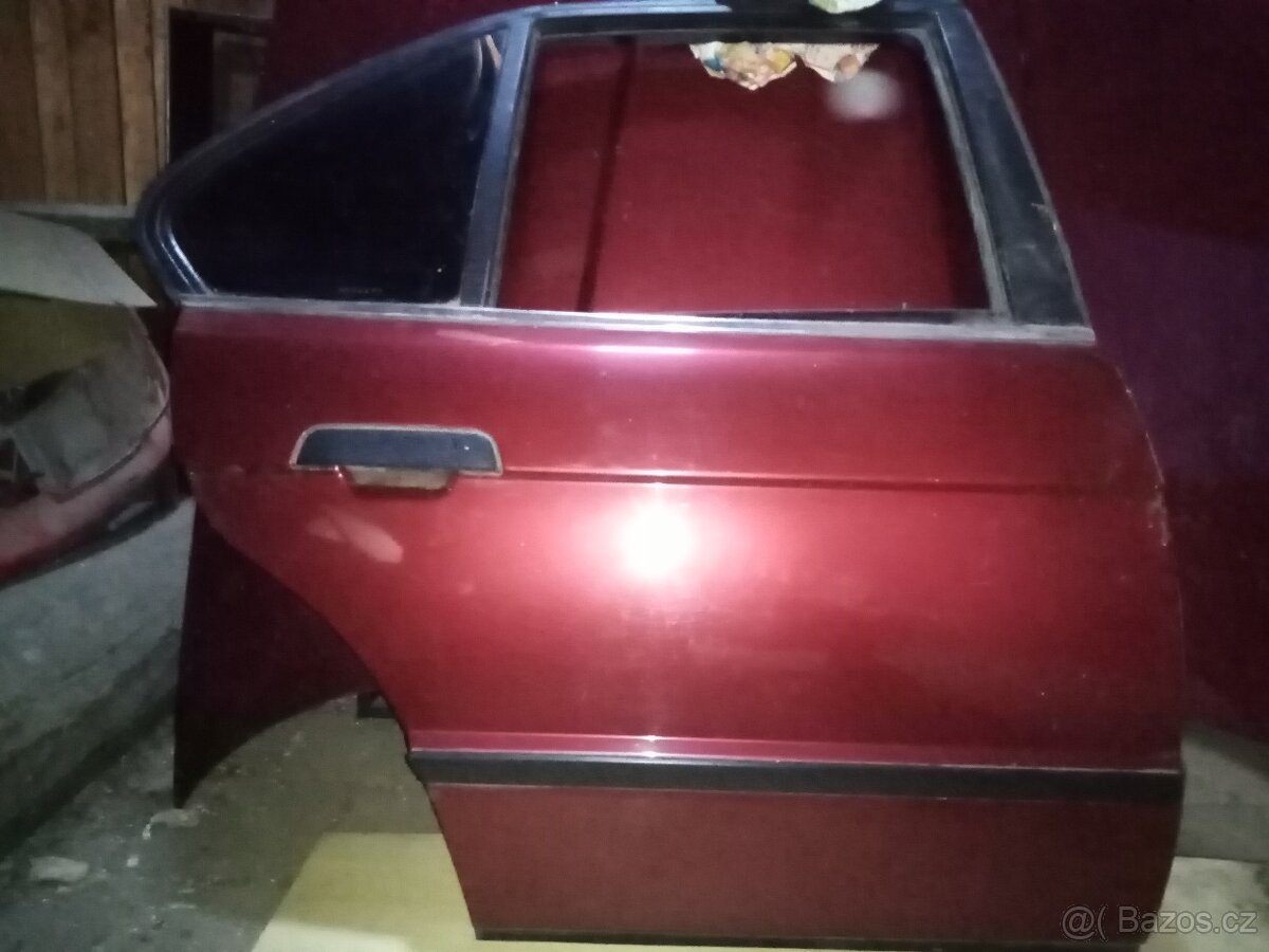 BMW E34 karosářské díly - 3