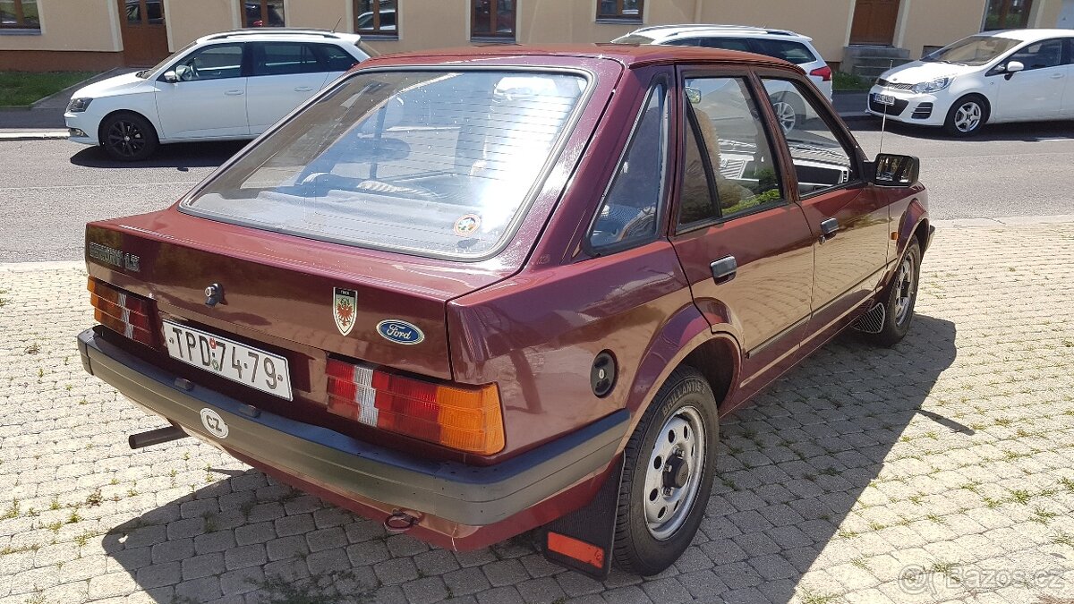 Ford Escort 1,3 , r.v.1984, TOP veterán, TUZEX ČSSR - 3