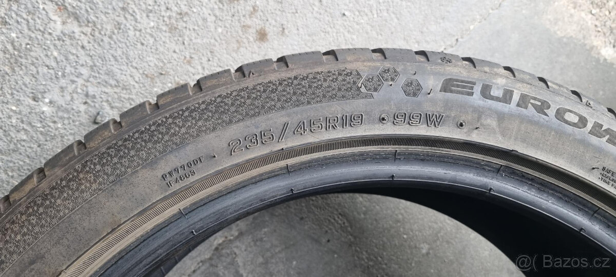M+S 235/45 R19 Falken Eurowinter - 3