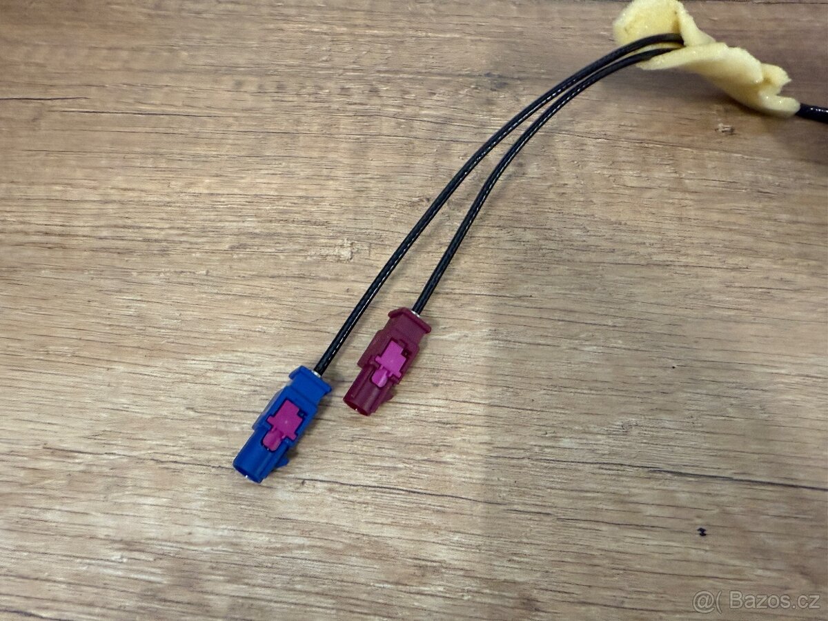 Golf 6 střešní anténa - 3