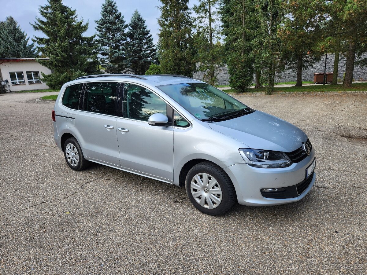VW Sharan FACELIFT 2.0TDI 110kw 7míst Navi Serviska - 3