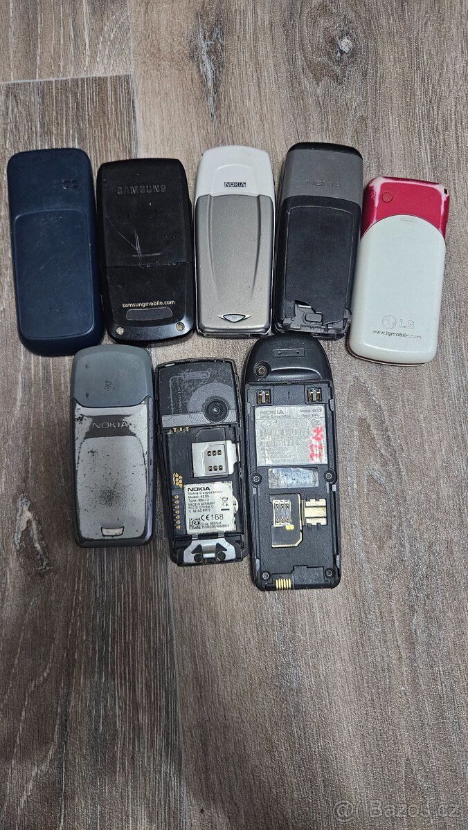 Staré mobily - 3