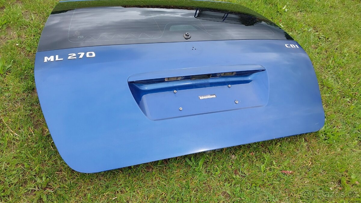 Mercedes ML - Dveře kufru modré - 3