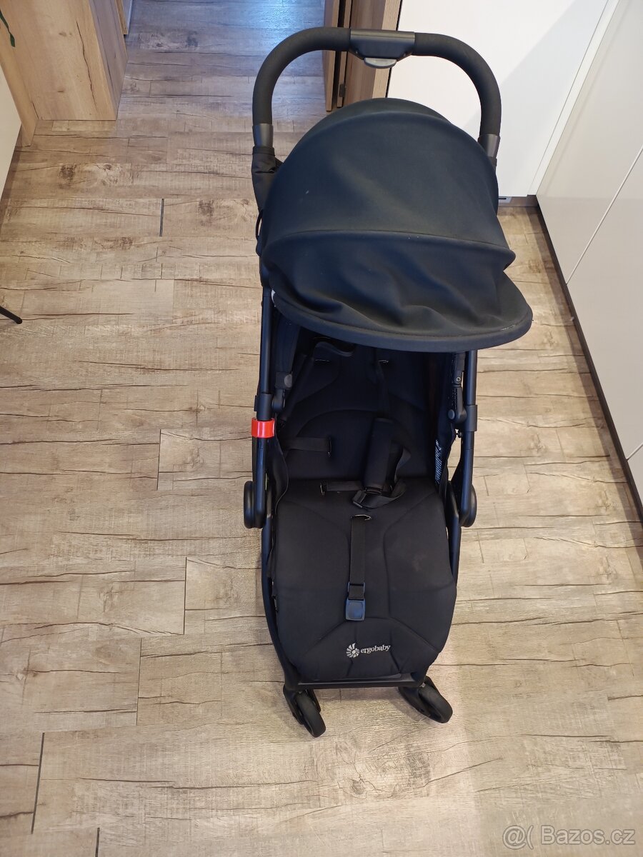Kočárek ERGOBABY Metro black - 3