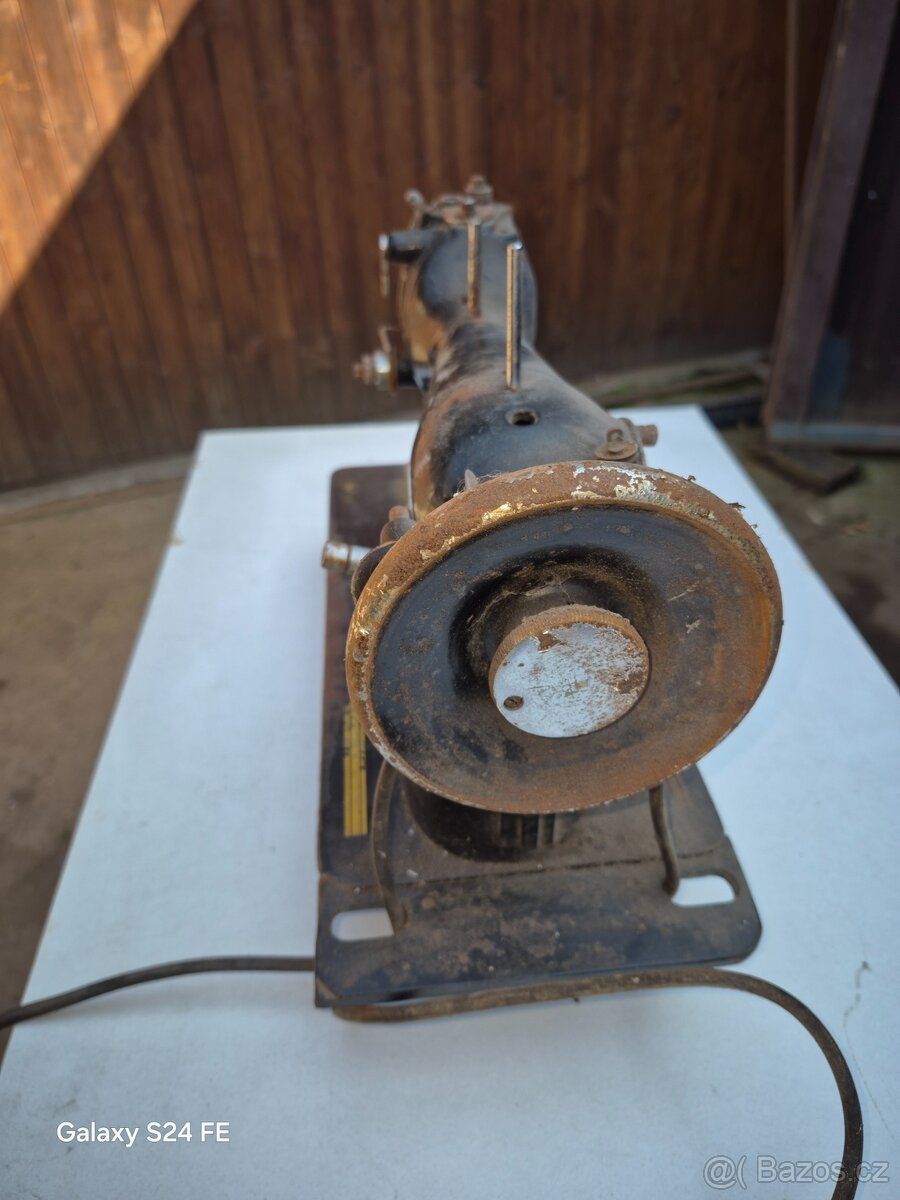 Šicí stroj Minerva - 3