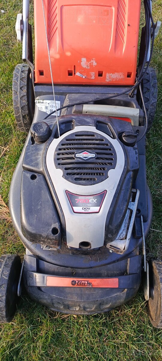 Benzínová sekačka s pojezdem - 3