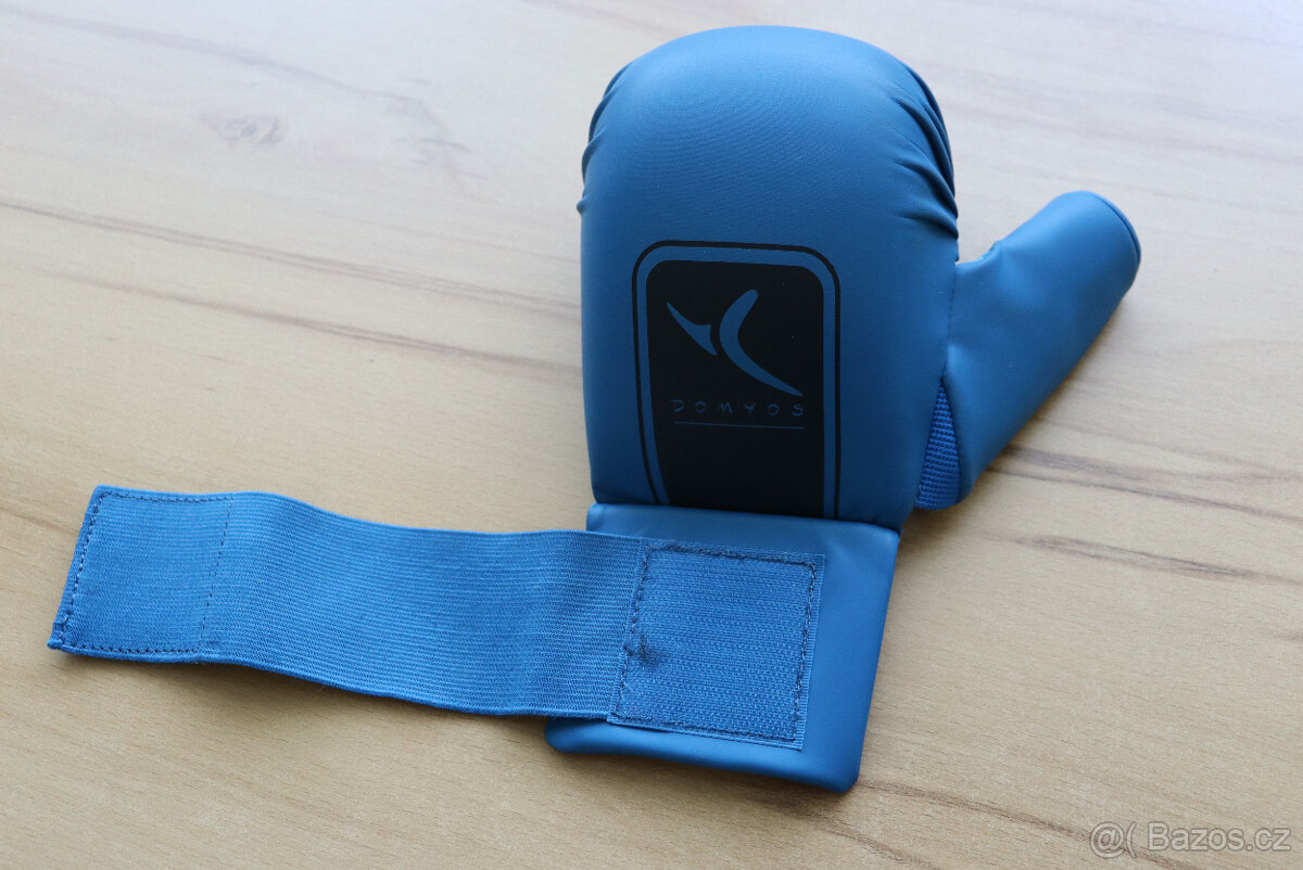 Rukavice na karate 900 modré - 3