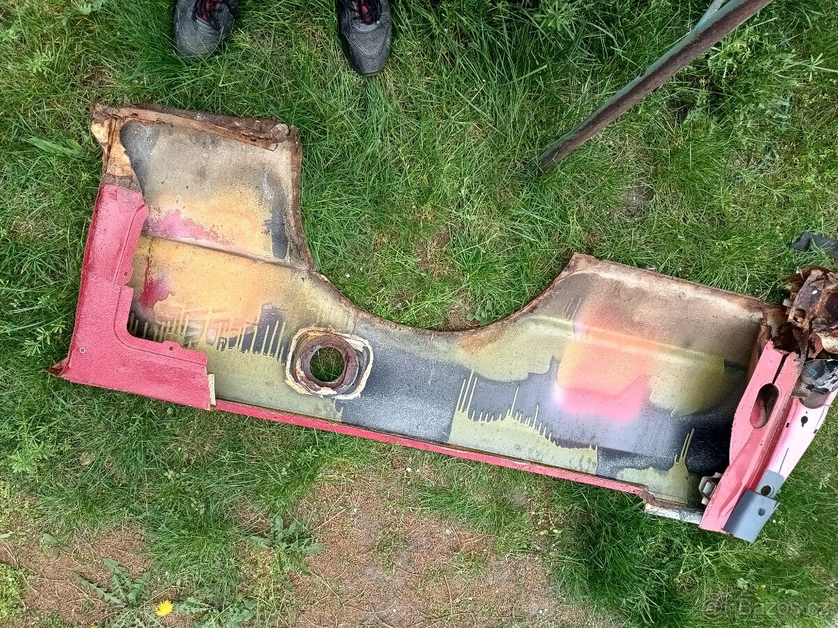 Blatník Felicia pickup - 3