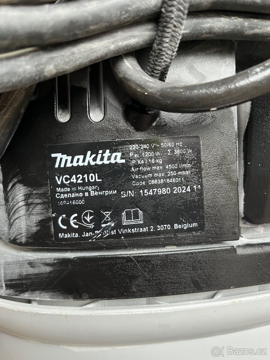 Vysavač Makita - 3