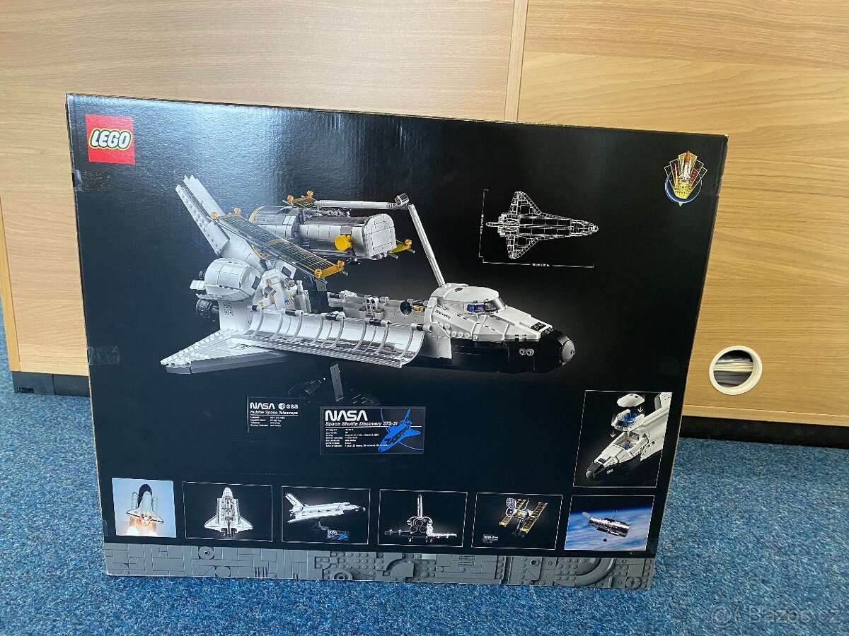 Lego 10283 Space Shuttle Discovery - 3