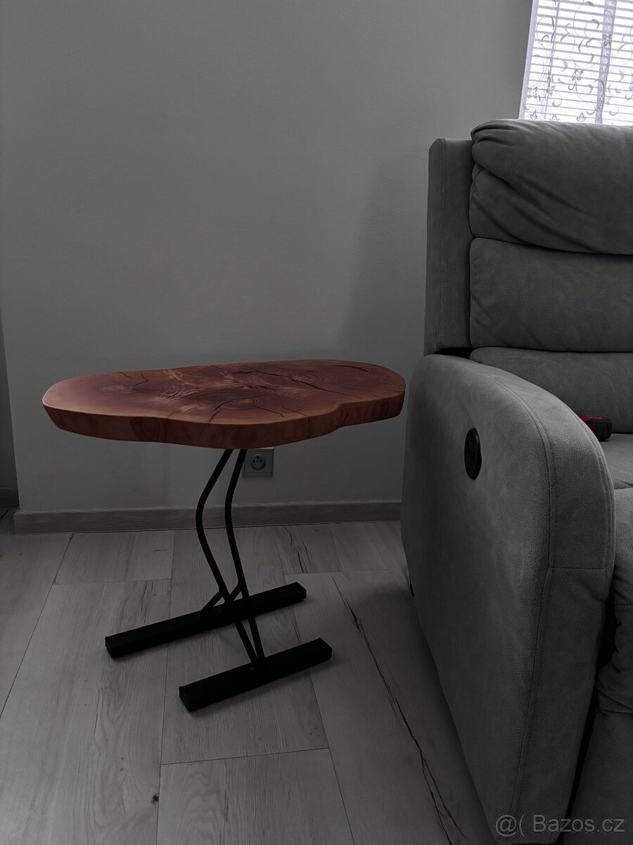 Konferenční stolek - 3