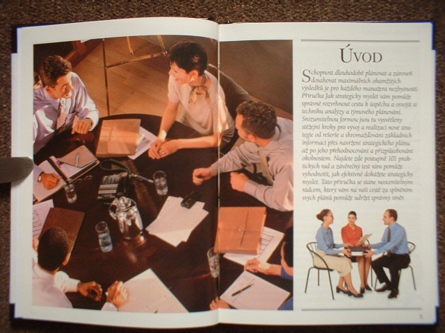 Kniha Strategické myšlení Bruce & Landgon - 3