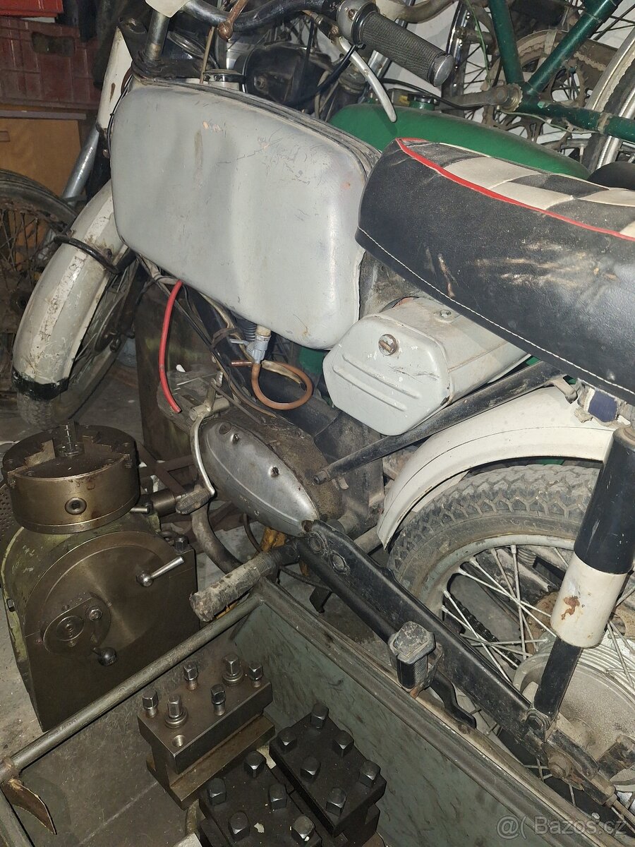 2x Jawa 50/23 mustang - 3