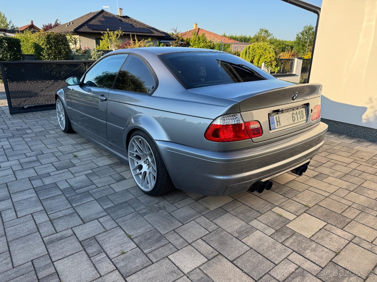 BMW M3 E46 CSL MANUÁL - 3